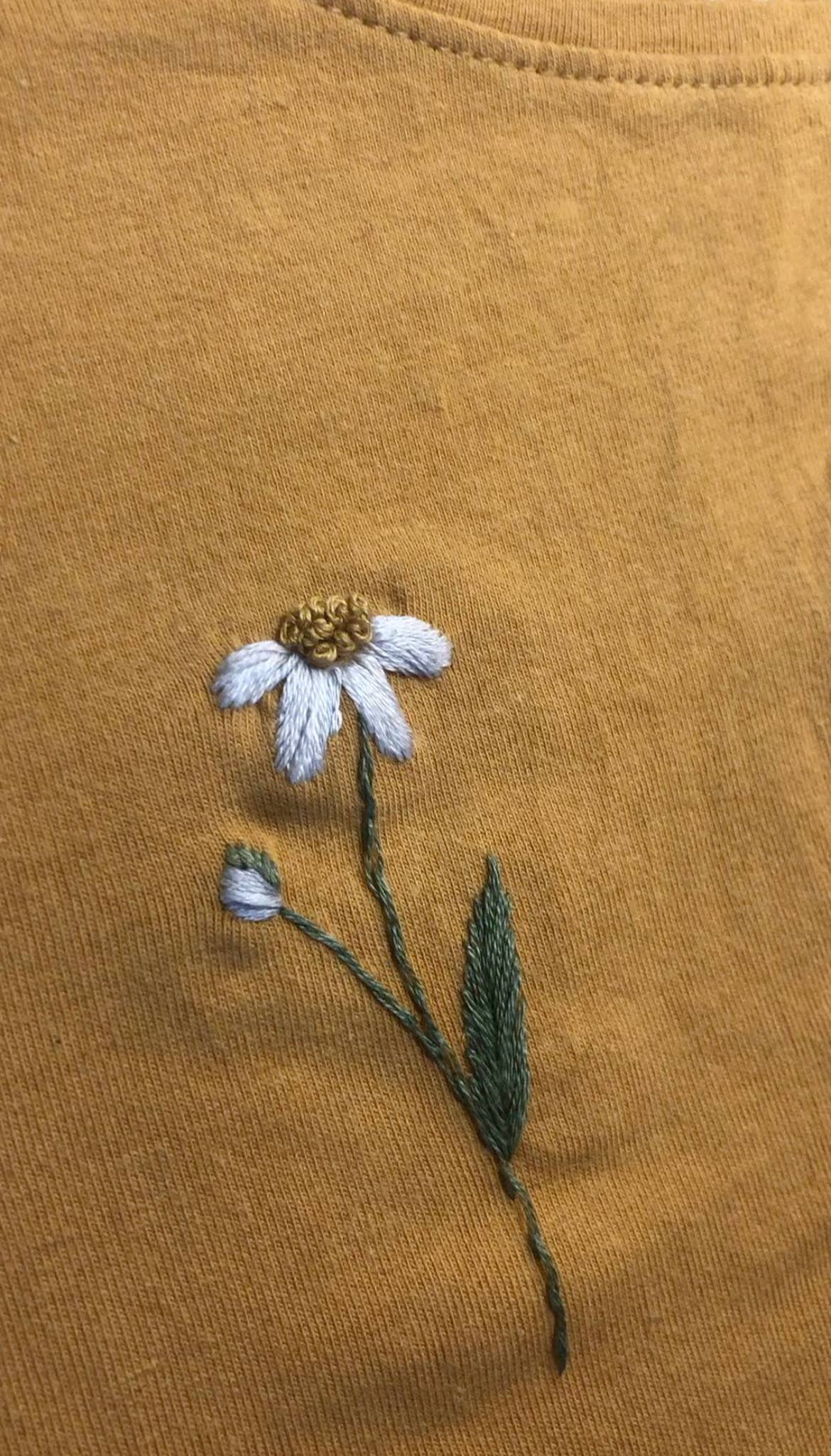 Stick and Stitch Embroidery Patterns - Daisies