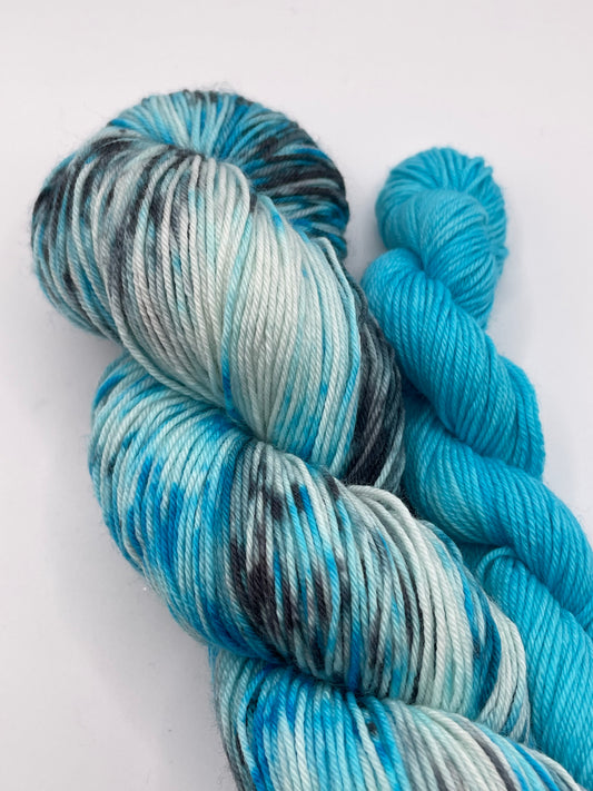 Sock set - The Mystery of the Blue Train