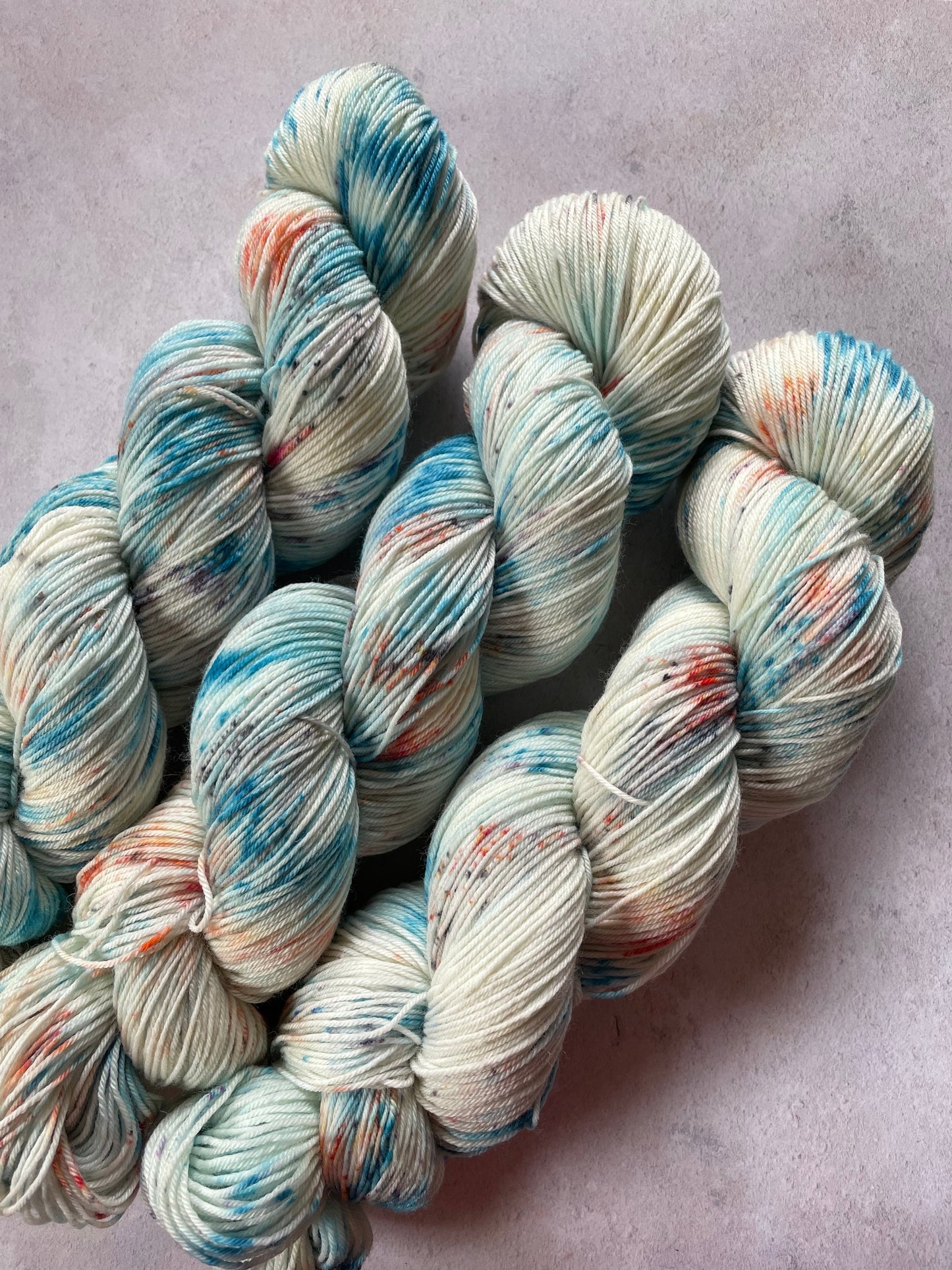 Practically perfect skeins - Mary Poppins collection - white turquoise and coral