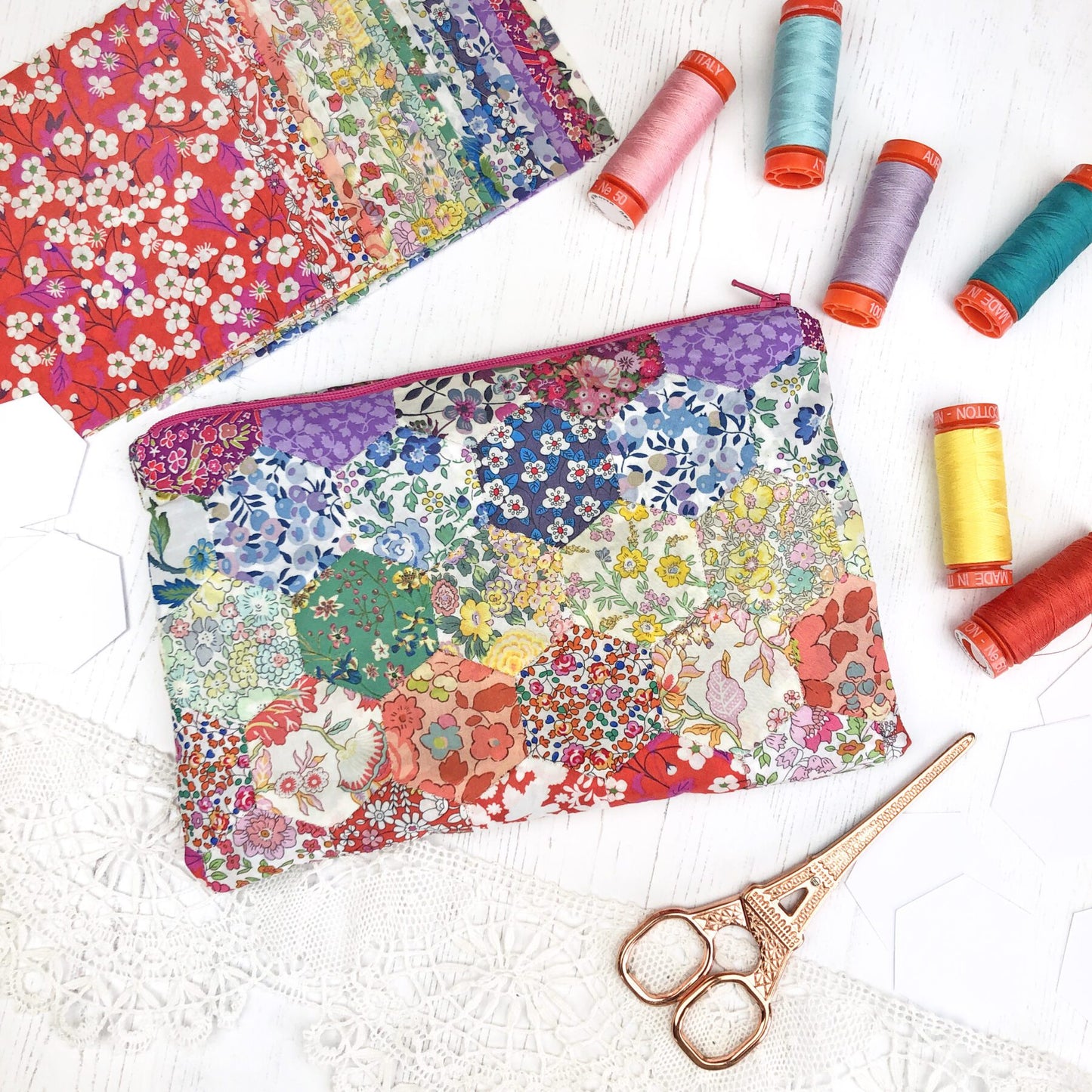 Alice Caroline - Hexagon pouch kit